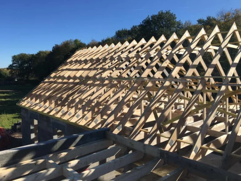 artisan charpentier à Montbazon